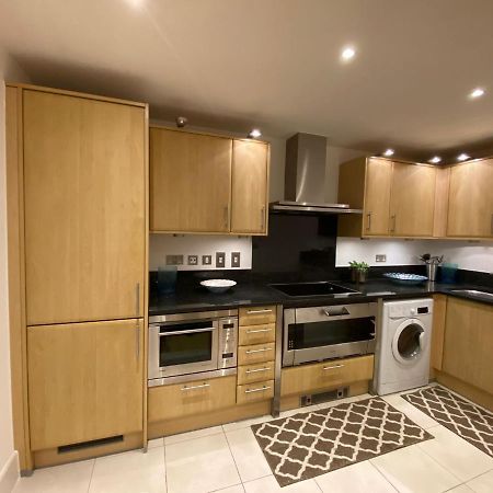 Fabulous 2 Bed Apartment In Vauxhall London Exterior photo
